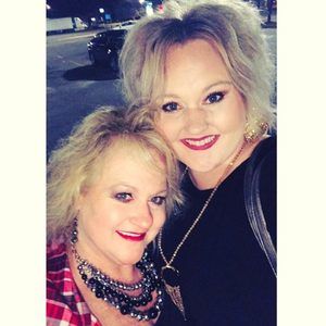 Meet your Posher, Lacey